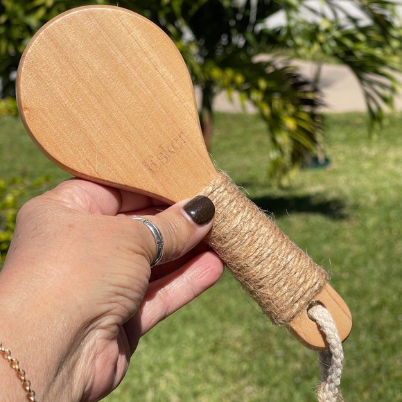 ESKER Natural Bristle Body Dry Brush with Rope Handle - Picture 7 of 13